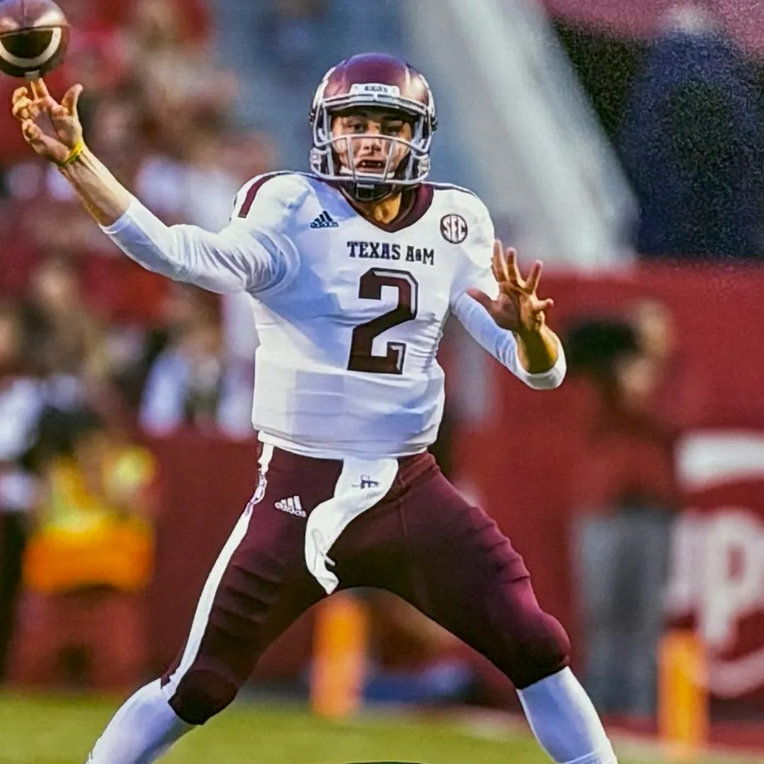 Johnny Manziel Signed Hesiman Texas A&M Framed 11x14 Photo