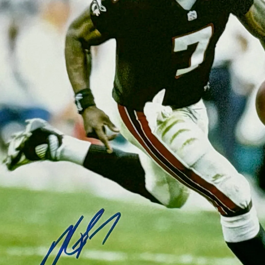 Michael Vick Signed Atlanta Falcons Framed 11x14 Photo