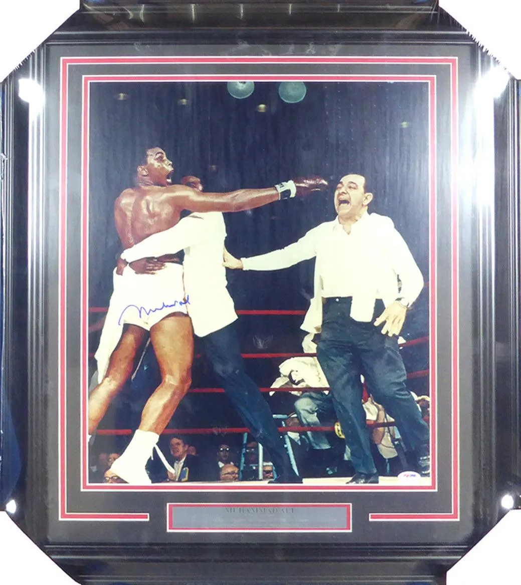 Muhammad Ali Autographed Framed 16x20 Photo PSA/DNA #S14059